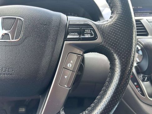 Used 2015 Honda Odyssey Touring Elite image 26