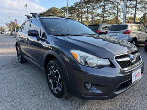 Used 2015 Subaru Crosstrek 2.0i Limited image 3