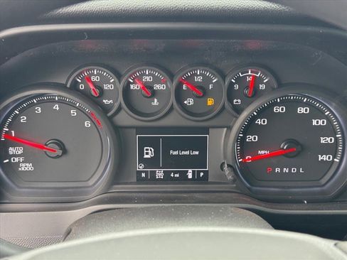 New 2026 Chevrolet Silverado 1500 Custom Trail Boss w/ Dark Appearance Package image 18