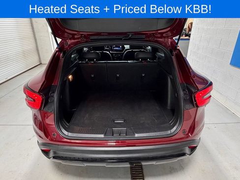 Used 2025 Chevrolet Trax RS w/ Driver Confidence Package FWD image 15