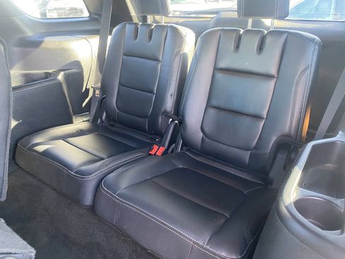 Used 2016 Ford Explorer Limited w/ Class II Trailer Tow Package image 17