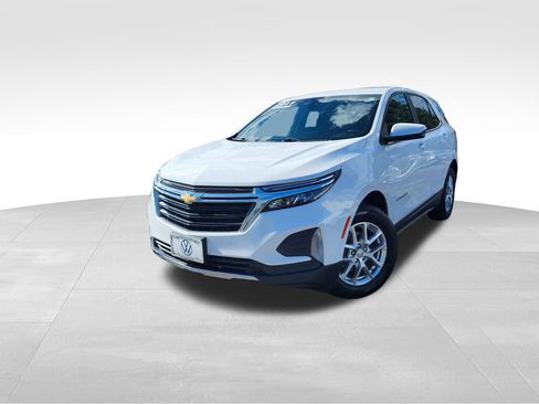 Used 2022 Chevrolet Equinox LT AWD/4WD image 3