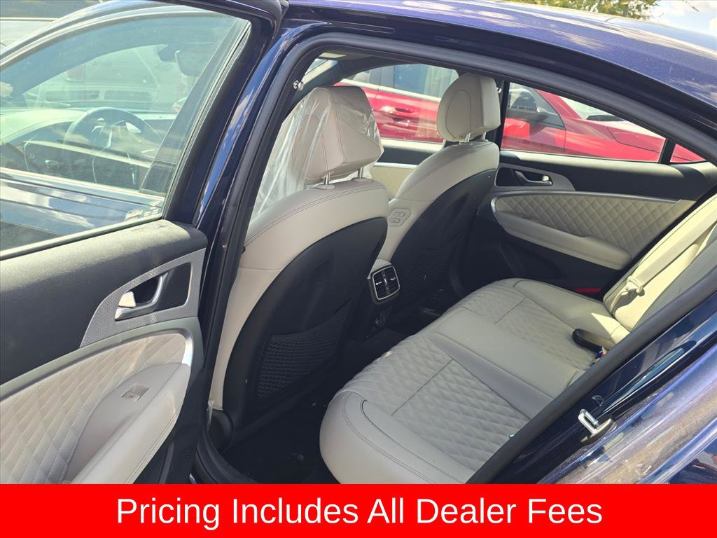 Used 2023 Genesis G70 3.3T w/ Sport Prestige Package RWD image 5