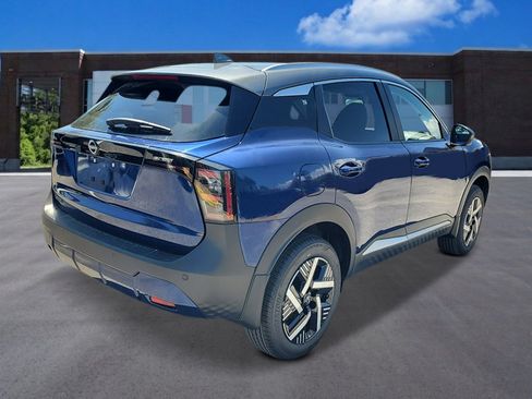New 2026 Nissan Kicks SV w/ SV Premium Package FWD image 6