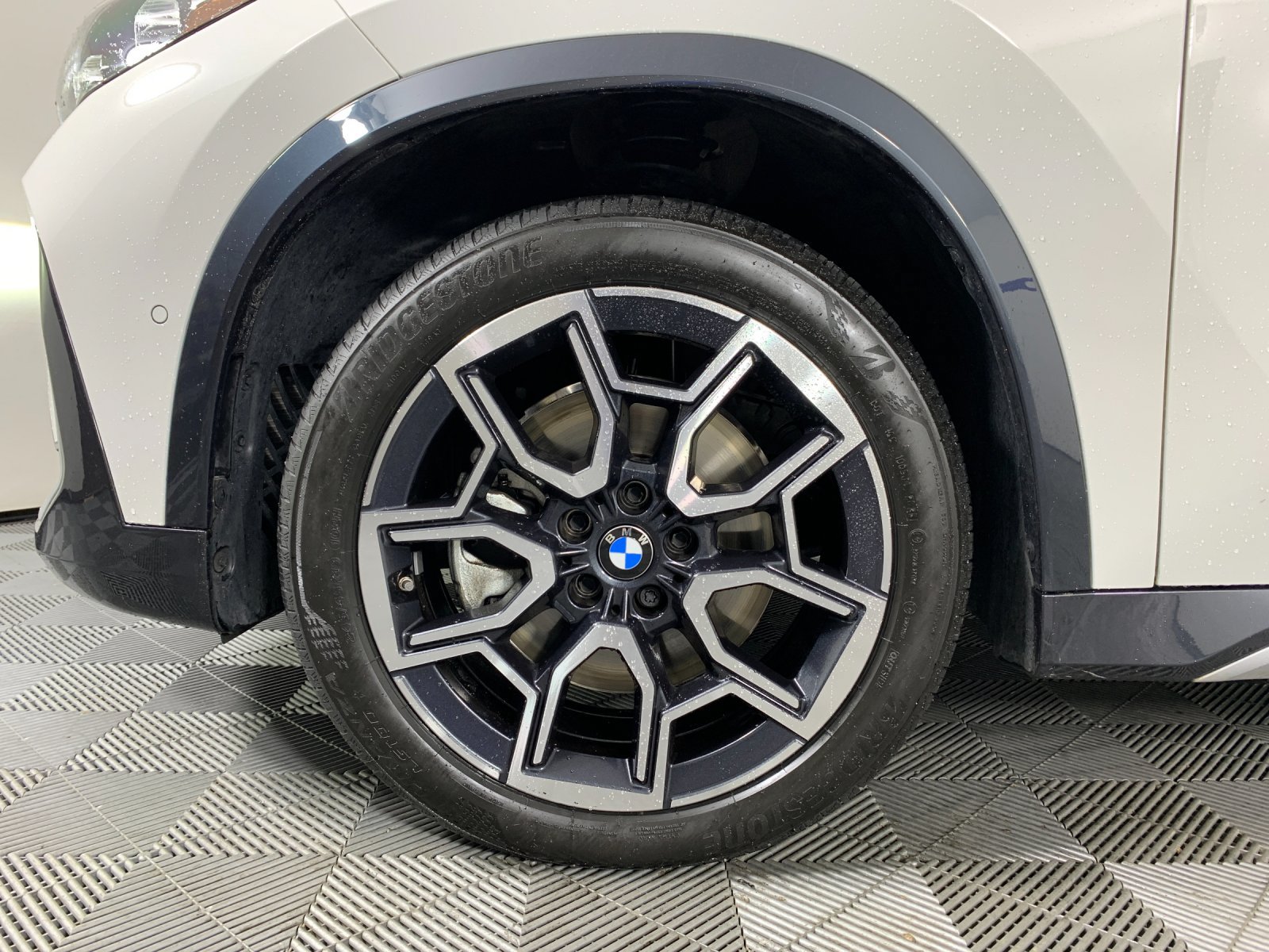 Used 2023 BMW X1 xDrive28i w/ Convenience Package AWD/4WD image 11
