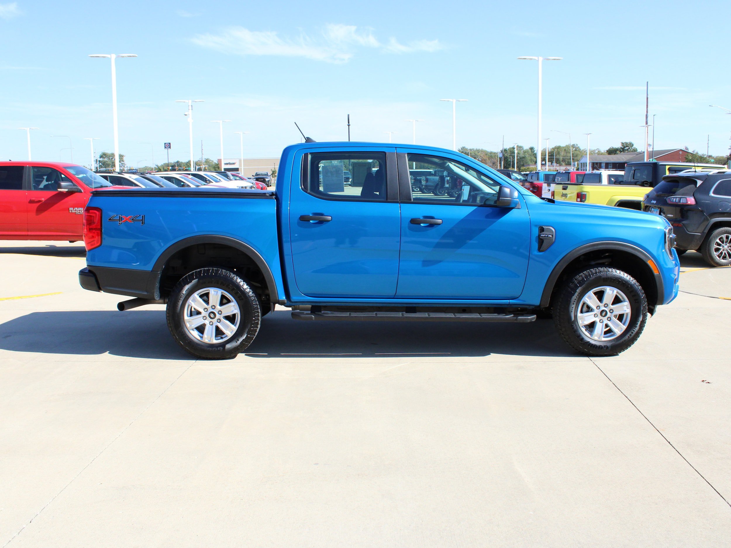 Used 2025 Ford Ranger XL AWD/4WD image 8