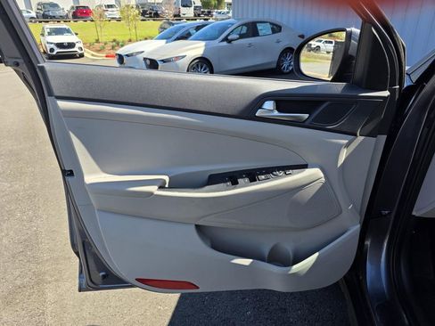 Used 2021 Hyundai Tucson Value image 11