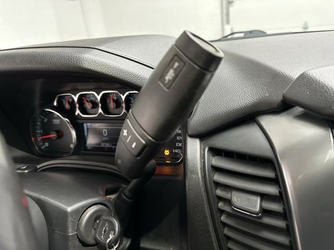 Used 2020 Chevrolet Tahoe LT image 42