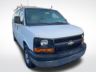 Used 2014 Chevrolet Express 2500 Work Van w/ Cold Climate Package video 3
