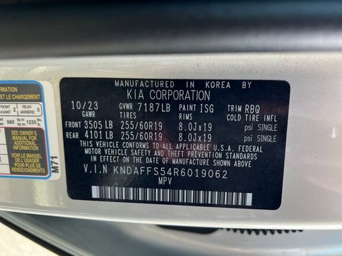 Used 2024 Kia EV9 Wind image 19