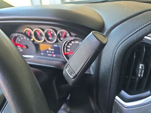 Certified 2019 Chevrolet Silverado 1500 LT image 17