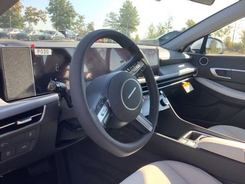 Certified 2025 Hyundai Sonata SEL image 22