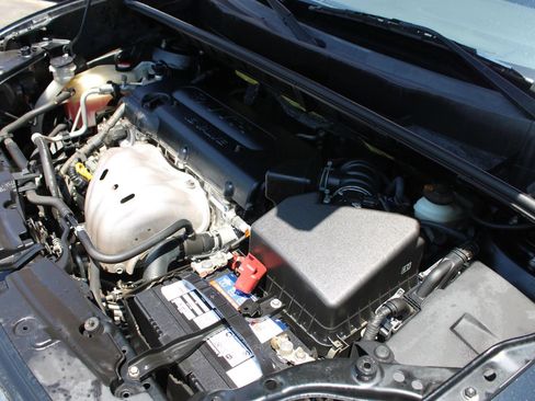 Used 2014 Scion xB FWD image 28