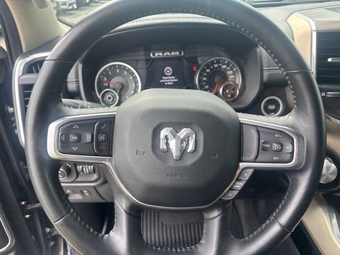 Used 2022 RAM 1500 Laramie AWD/4WD image 27