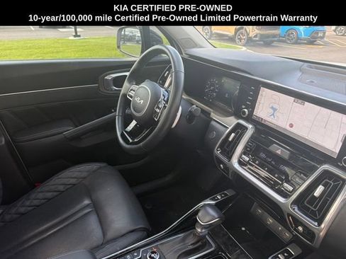 Certified 2023 Kia Sorento SX Prestige AWD/4WD image 11