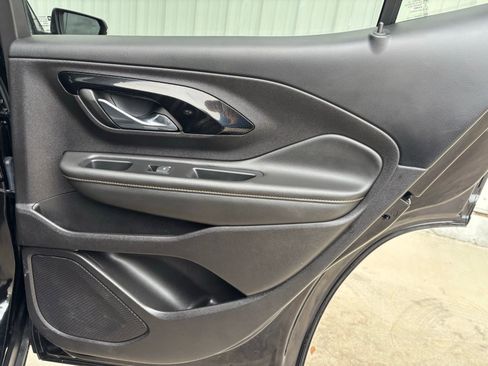 Used 2024 GMC Terrain AT4 w/ Infotainment Package II image 34