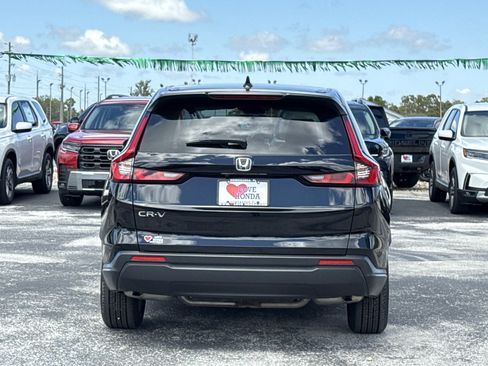 Certified 2024 Honda CR-V EX image 7