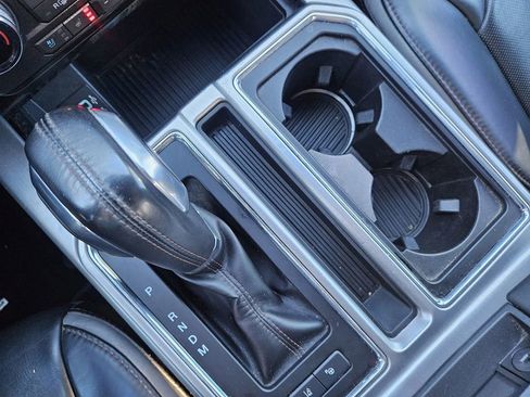 Used 2019 Ford F150 Platinum w/ Equipment Group 701A Luxury image 24