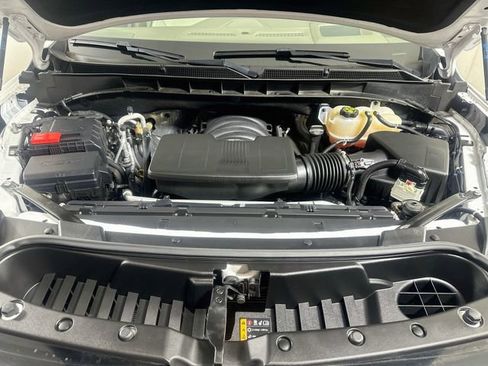 Used 2023 GMC Yukon XL Denali AWD/4WD image 39