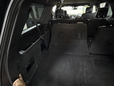Used 2019 Ford Expedition Max XLT w/ Equipment Group 201A AWD/4WD image 23