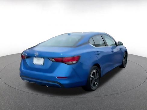 Used 2025 Nissan Sentra SV image 12