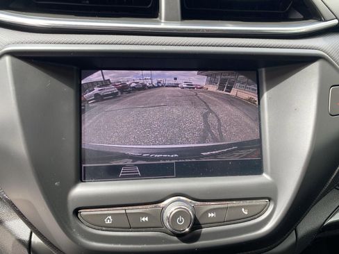 Used 2022 Chevrolet TrailBlazer LT AWD/4WD image 44