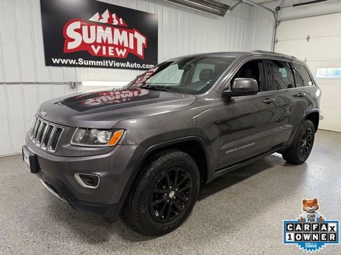 Used 2015 Jeep Grand Cherokee Laredo w/ Quick Order Package 23E AWD/4WD image 1
