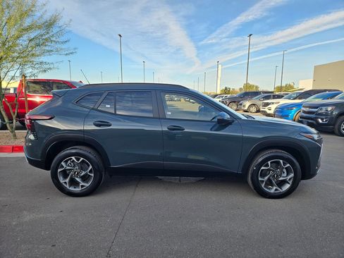 Used 2026 Chevrolet Trax LT image 6