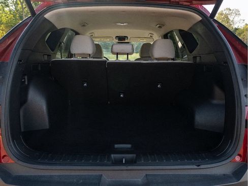 Used 2025 Hyundai Tucson SEL FWD image 15