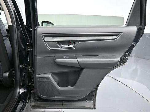 Certified 2025 Honda CR-V EX image 36