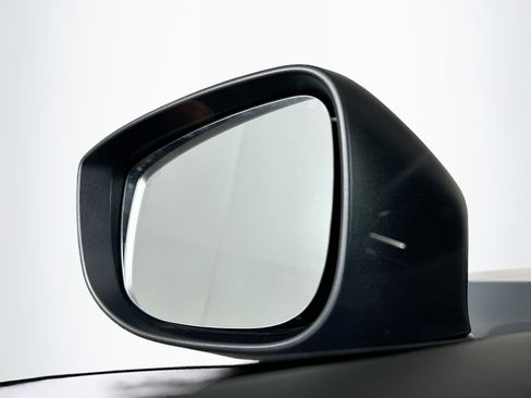 Used 2025 MAZDA CX-5 Carbon Edition image 16