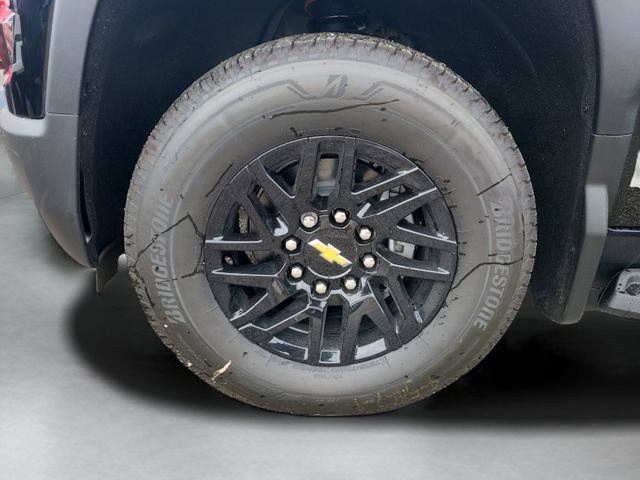 New 2026 Chevrolet Silverado EV LT w/ Plus Package AWD/4WD image 8