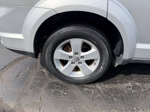 Used 2012 Dodge Journey SXT w/ Popular Equipment Group FWD image 10