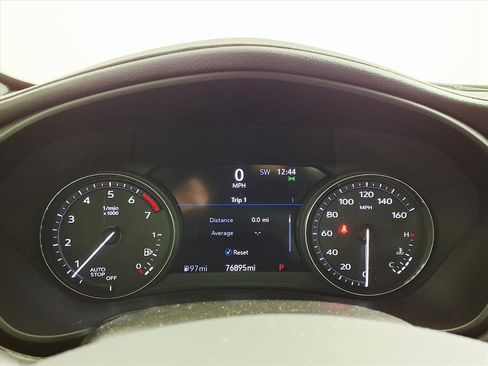 Used 2019 Cadillac XT4 Sport image 25