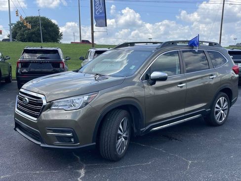 Used 2022 Subaru Ascent Touring AWD/4WD image 7