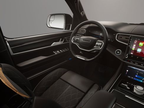 New 2026 Jeep Grand Wagoneer Summit AWD/4WD image 8