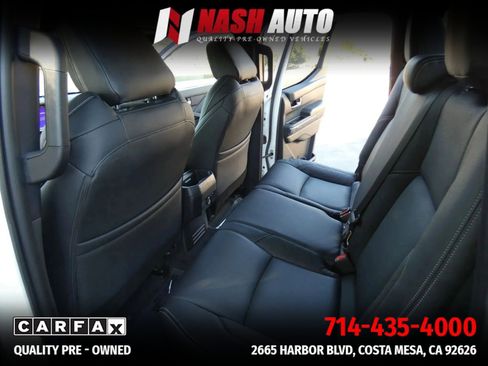Used 2025 Toyota Tacoma TRD Sport AWD/4WD image 47