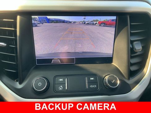 Used 2021 GMC Acadia SLE w/ Driver Convenience Package FWD image 38
