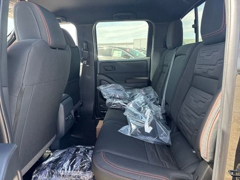 New 2026 Nissan Frontier PRO-4X w/ Pro-4x Convenience Package image 12