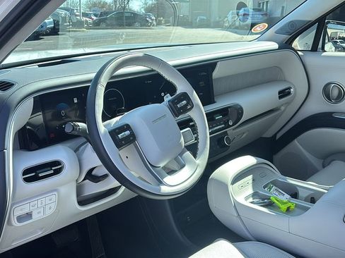 Used 2026 Hyundai Palisade Calligraphy image 23