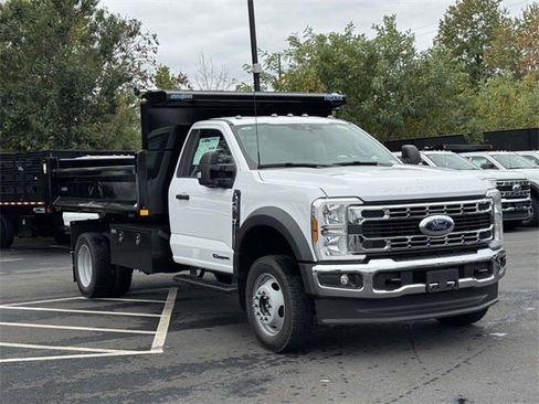 New 2025 Ford F450 XL image 1