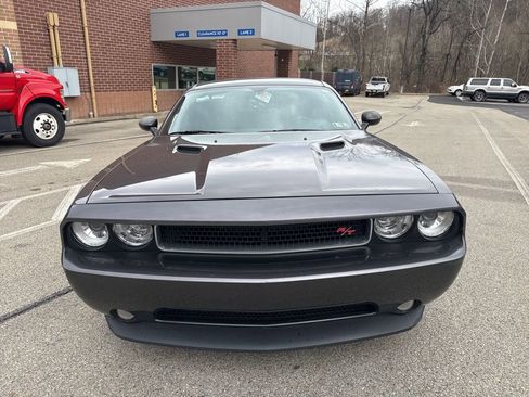 Used 2013 Dodge Challenger R/T image 3