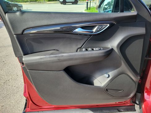 Used 2021 Buick Envision Preferred image 24