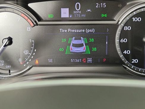 Certified 2024 Cadillac XT5 Premium Luxury AWD/4WD image 26