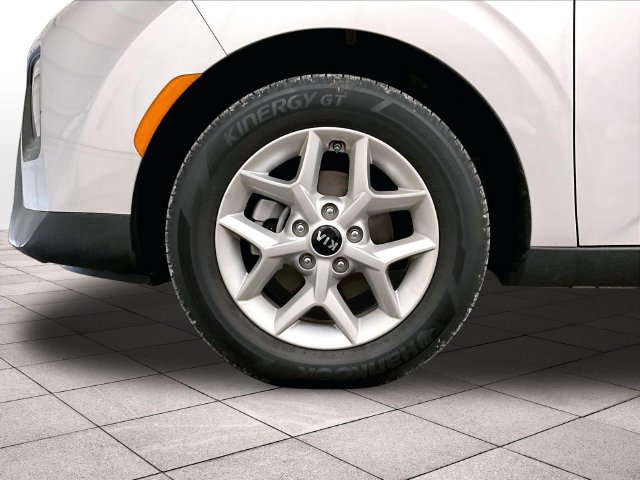 Used 2020 Kia Soul S FWD image 8