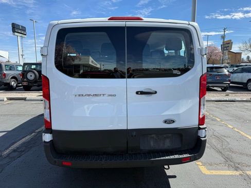 Used 2021 Ford Transit 350 XLT image 4