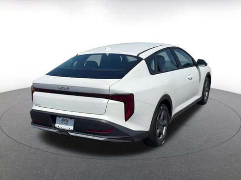 Used 2025 Kia K4 FWD image 14