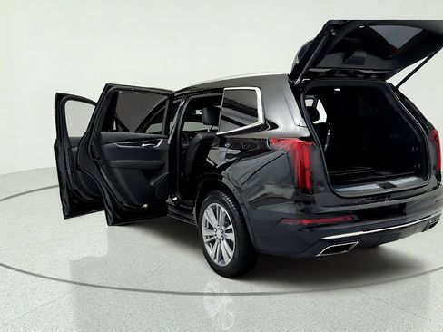 Certified 2024 Cadillac XT6 Premium Luxury w/ LPO, Floor Liner Package AWD/4WD image 11