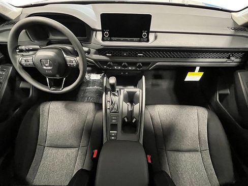 New 2025 Honda Accord SE image 17