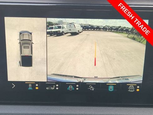Used 2022 GMC Sierra 1500 AT4 w/ AT4 Premium Package AWD/4WD image 16